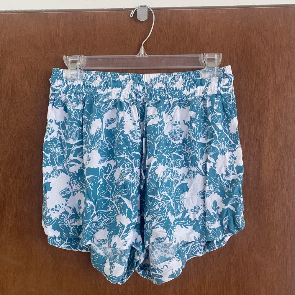 Tropical Floral Teal and White Women's Beachy Shorts